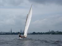 J127 am WInd von hinten