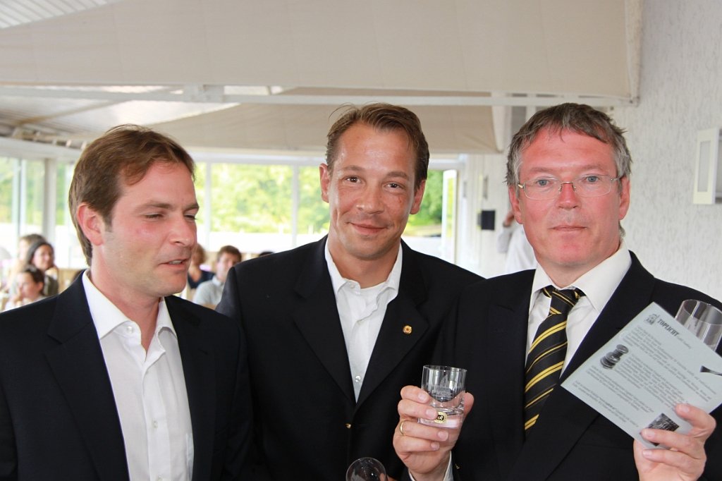 Berlin 2009 – Siegerehrung | J-Jollen-Vereinigung – 22m²-Rennjollen e.V.